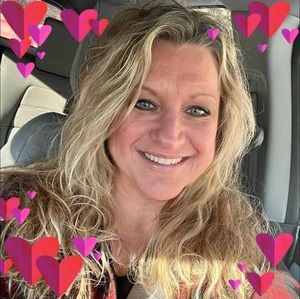 Meet your Posher, Christy